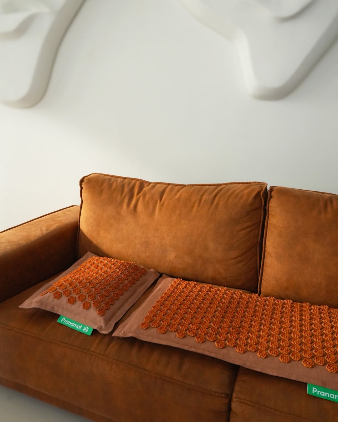 Pranamat + PranaPillow (Caramel Mousse)